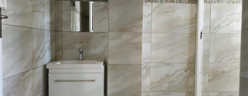 To Let commercial Property for Rent in Elsies River Industrial Western Cape